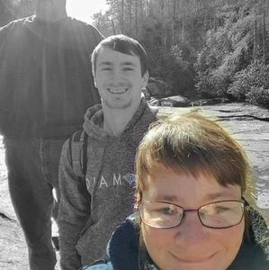 Meet your Posher, Annette